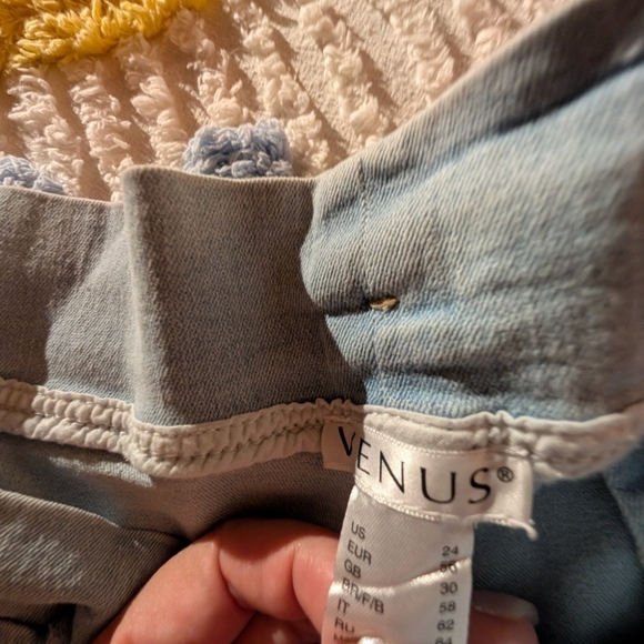 VENUS Light Blue Button Front Flare Jeans With Tie Belt! - Picture 3 of 10